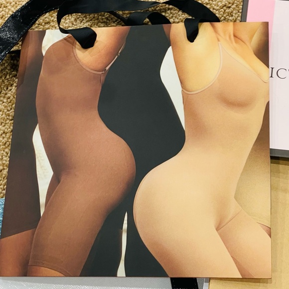 NEW! 10 Shopping Bags w/Vineyard Vines, Skims, Ralph Lauren, J. Crew - Picture 5 of 10